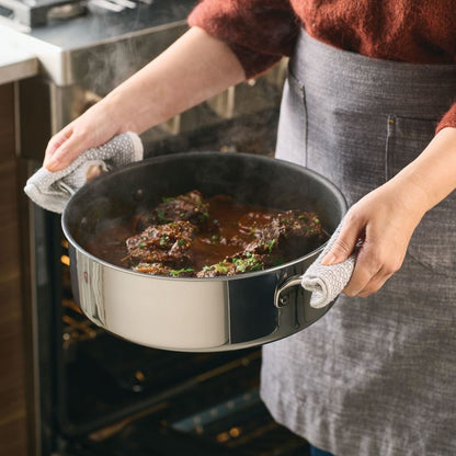 Nonstick 7-Quarter Braiser mit Lid